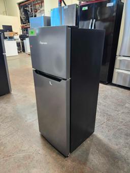 Fridgemaster 4.4 cu. ft. Compact Refrigerator*COLD*PREVIOUSLY INSTALLED*