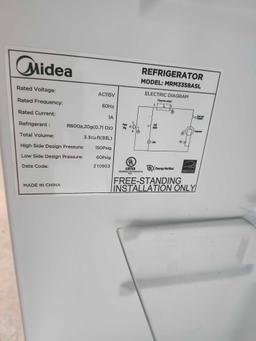 Midea 3.3 cu. ft. Compact Refrigerator*COLD*PERVIOUSLY INSTALLED*