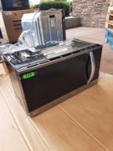 LG 1.8 cu. ft. Smart Over-the-Range Microwave*PREVIOUSLY INSTALLED*