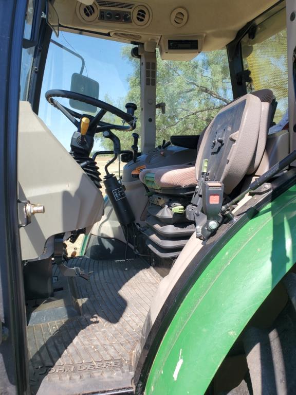 2014 John Deere 6140d