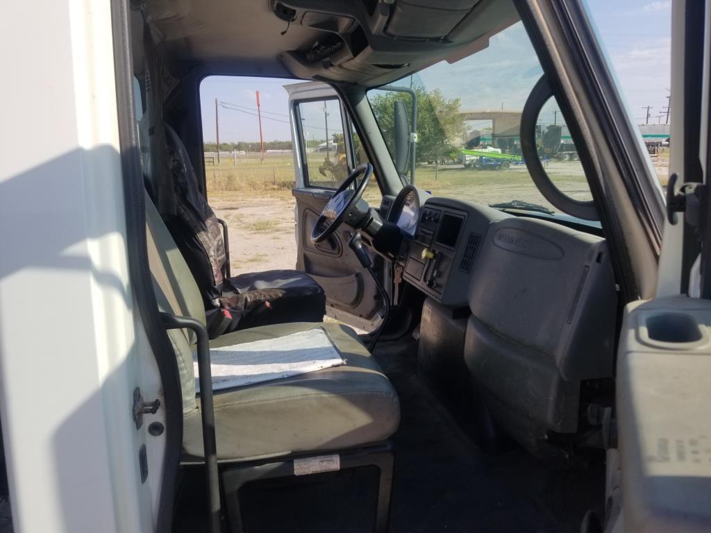 2002 International 4300