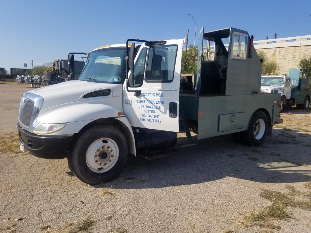 2002 International 4300