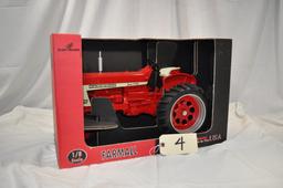 Scale Models Farmall 806 Diesel - Signed by Joseph Ertl - 1/8th scale