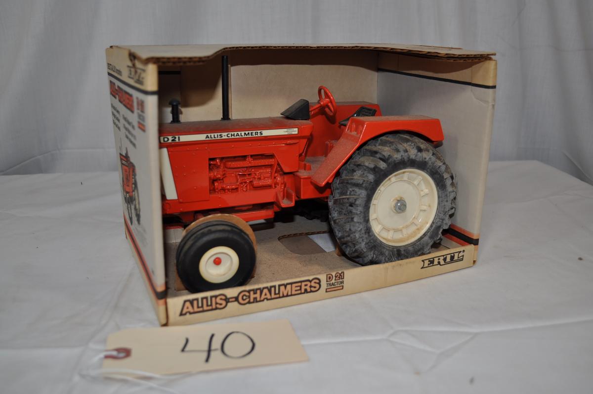 Ertl Allis-Chalmers D21 - 1/16th scale