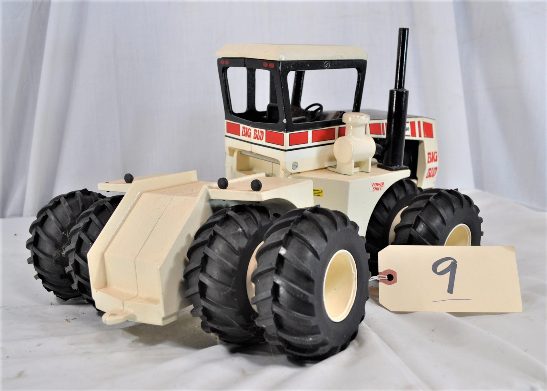 Big Bud 360/30 Power shift with duals - Limited Edition 1 of 1,100 - 1/16th scale