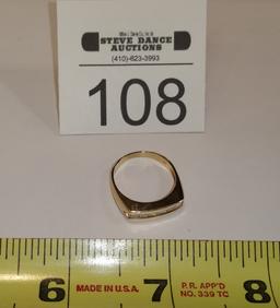 14K Yellow Gold Ring