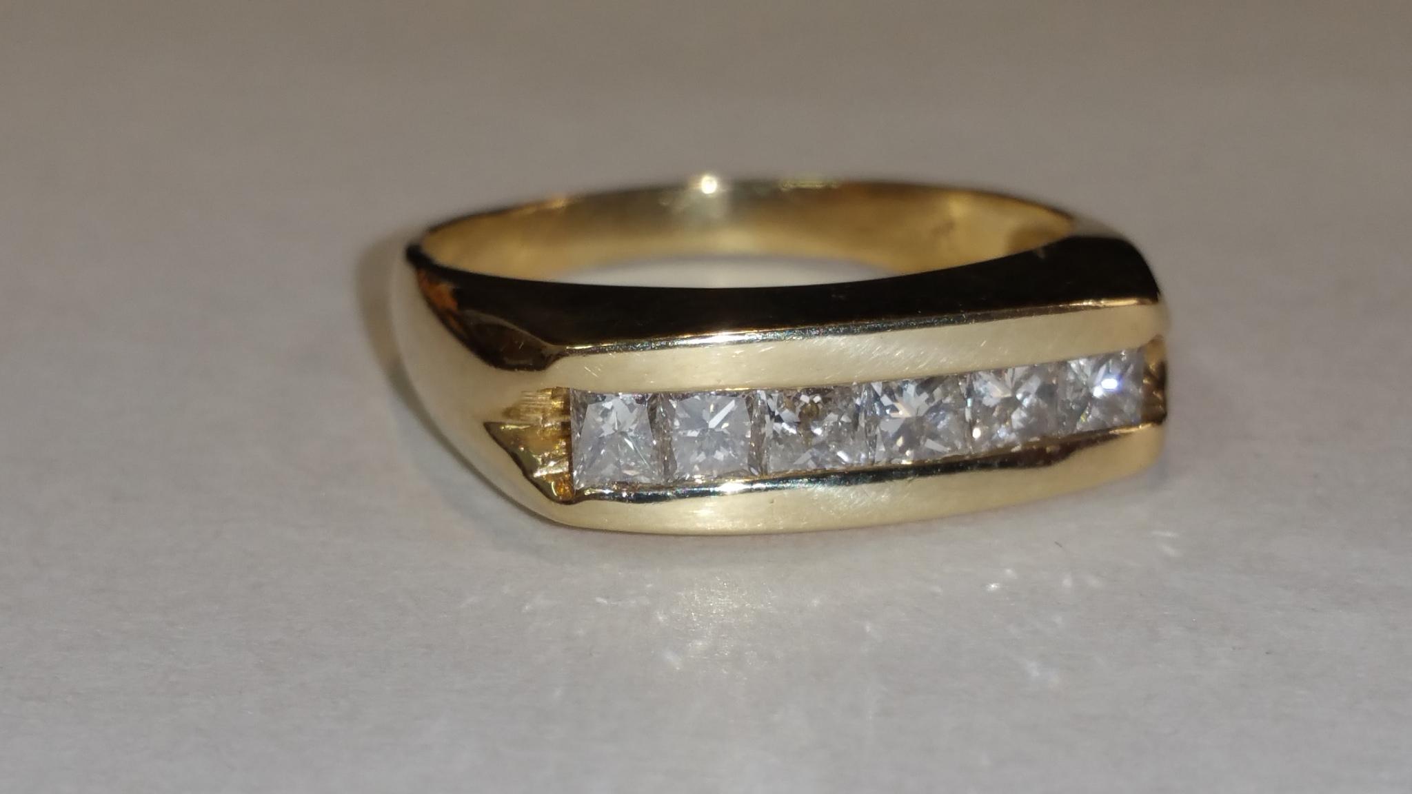 14K Yellow Gold Ring