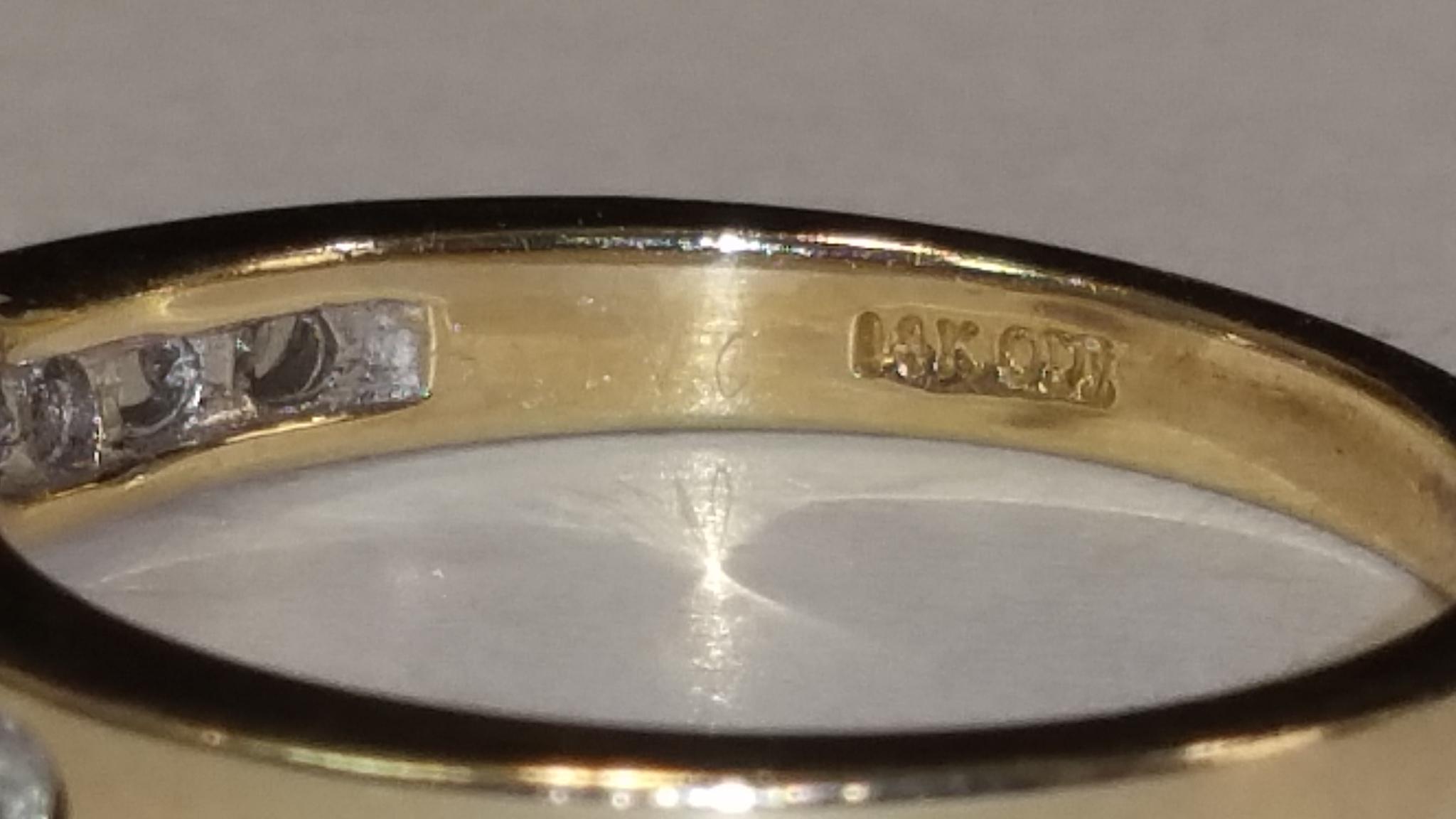 14K Yellow Gold Ring