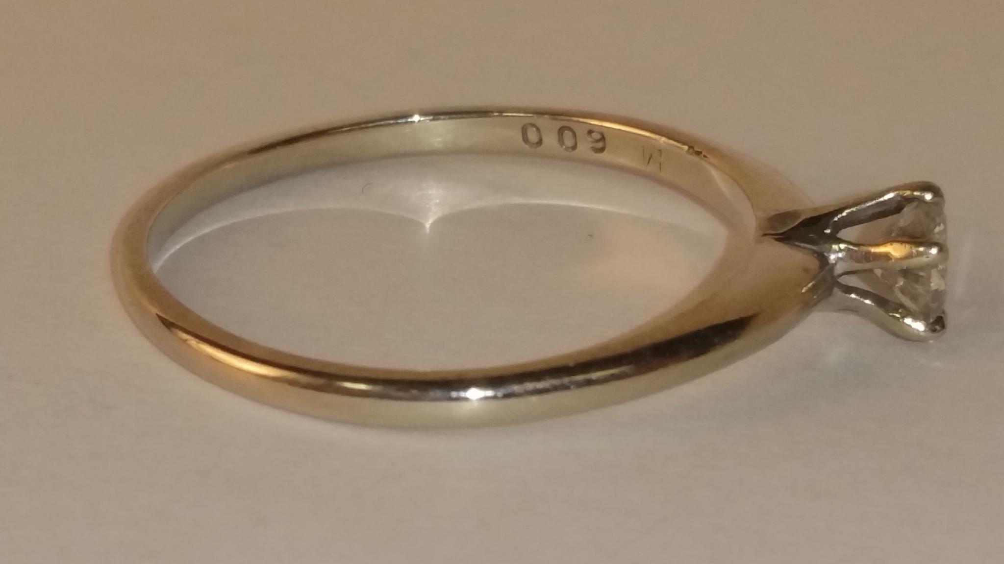 14k White Gold Rings: Wedding/engagement Bridal Set