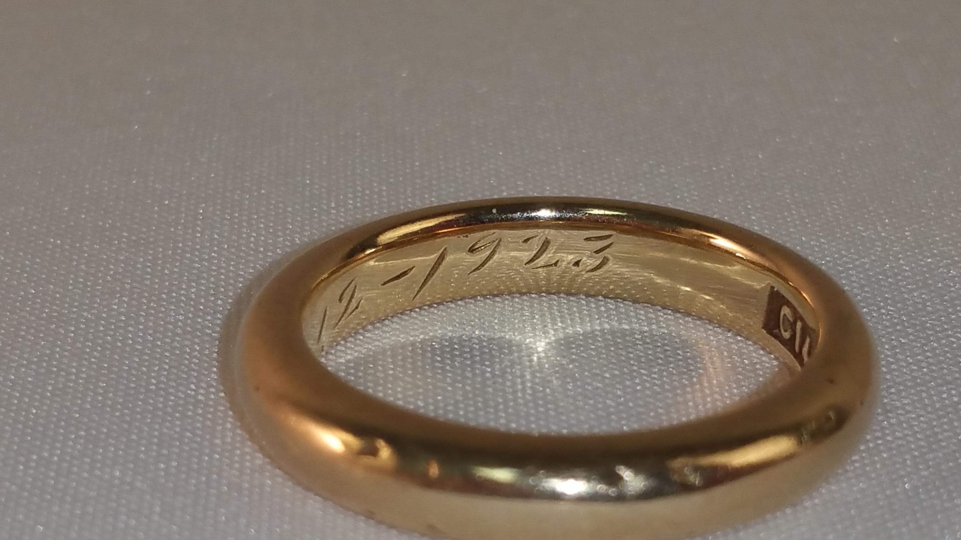 14k Gold Band