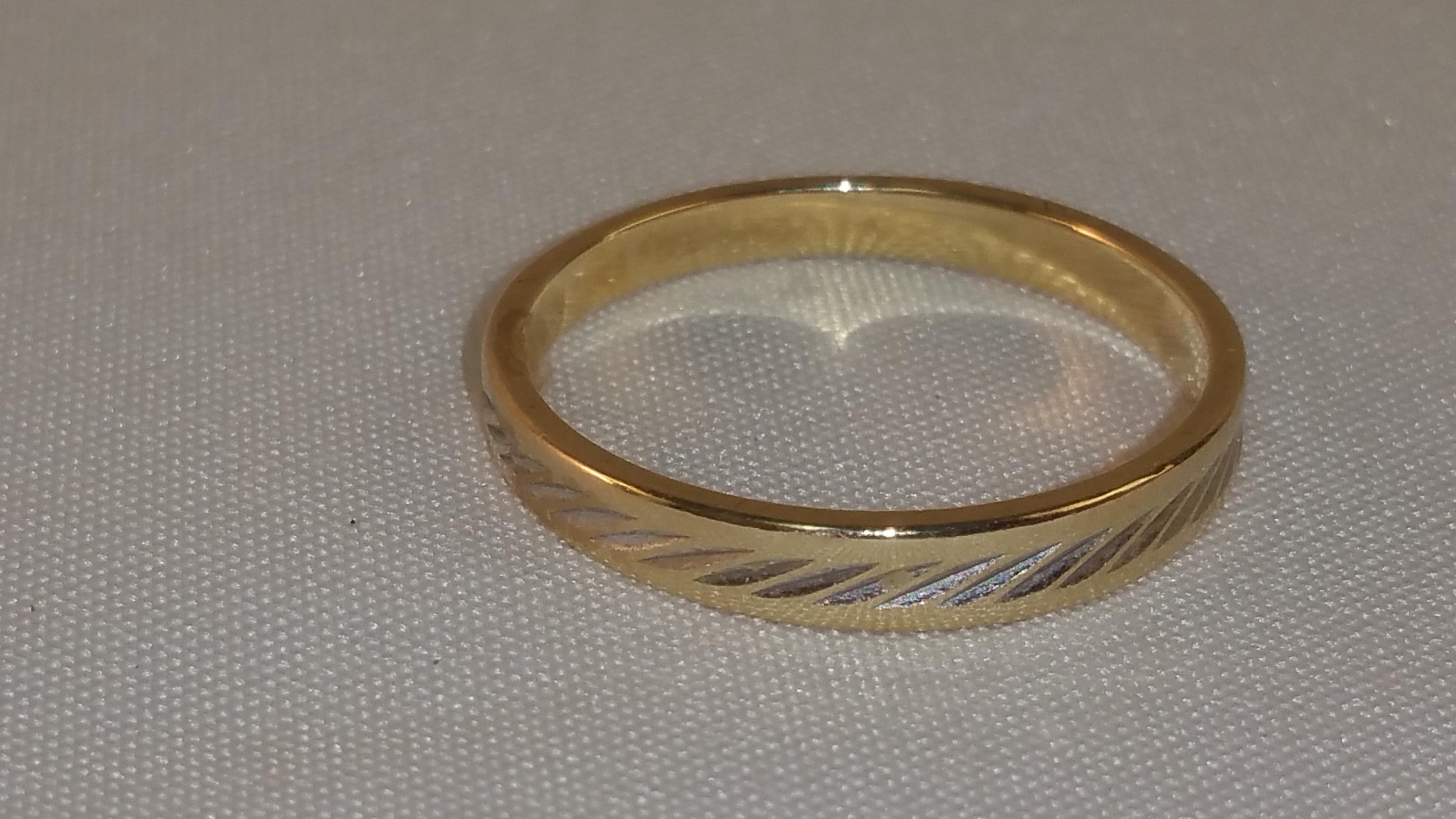 14k Gold Band