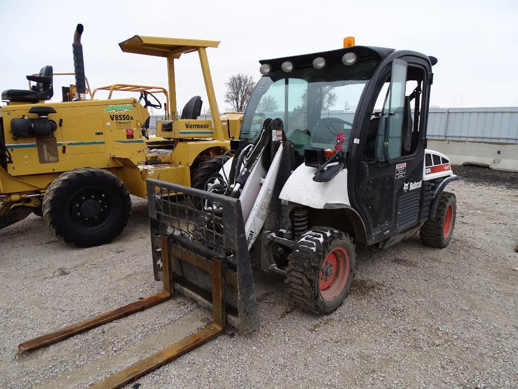 2014 Bobcat 5610 4WD Toolcat, Enclosed Cab w/ A/C, High Flow, Front & Rear Hydraulics, Forks,