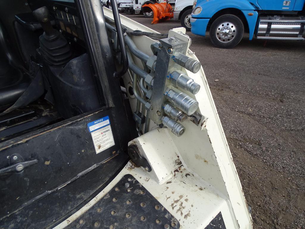 2014 Terex PT-75 Crawler Skid Steer Loader, Enclosed Cab w/ Heat, Posi-Track, High Flow & Auxiliary