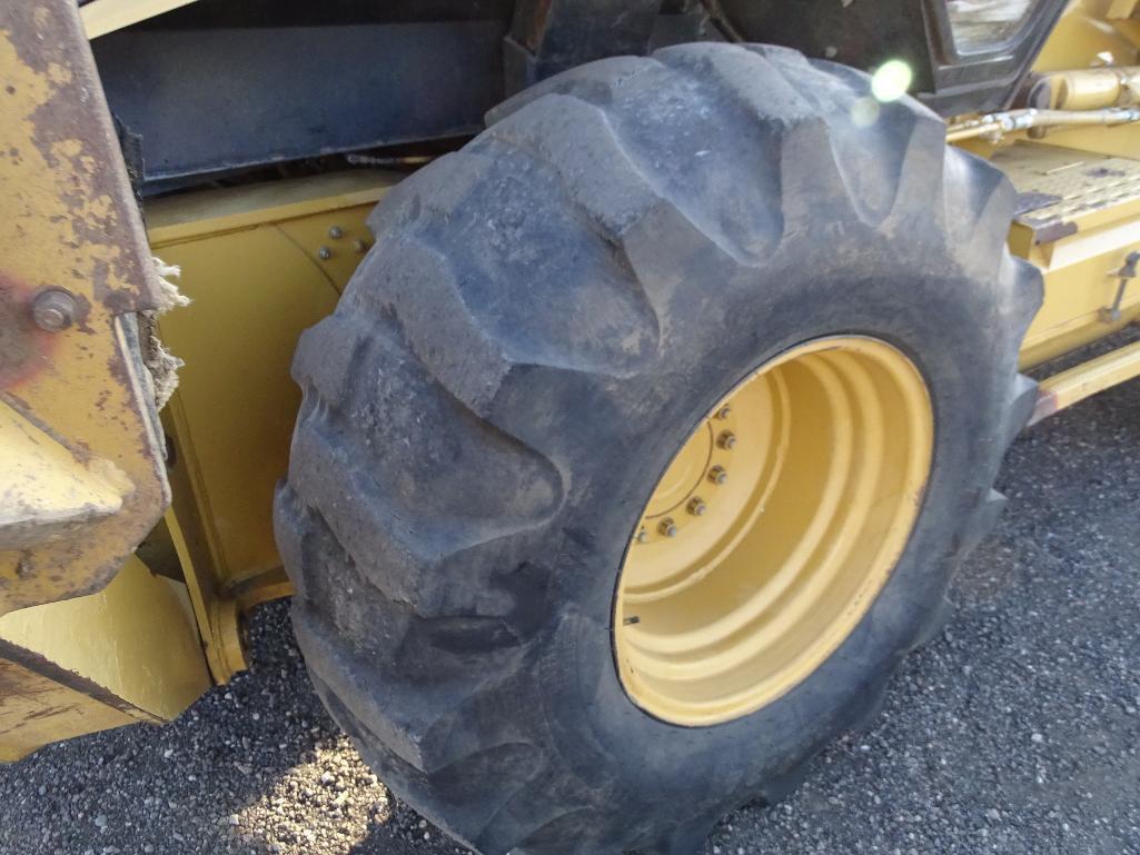 1994 Caterpillar 446B Loader/Backhoe, Auxiliary Hydraulics, EROPS, 24in Bucket w/ Hydraulic Thumb,