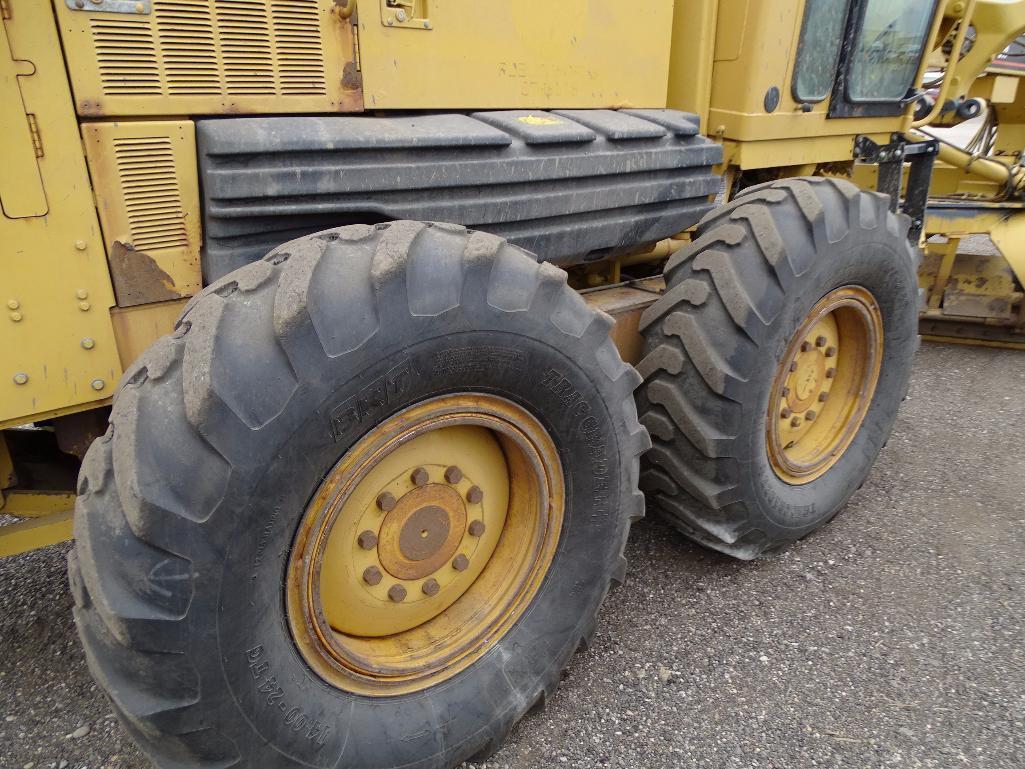 2004 Caterpillar 163H Motor Grader, Rear Ripper, 14' Moldboard, Accumulators, Rylind Front Lift