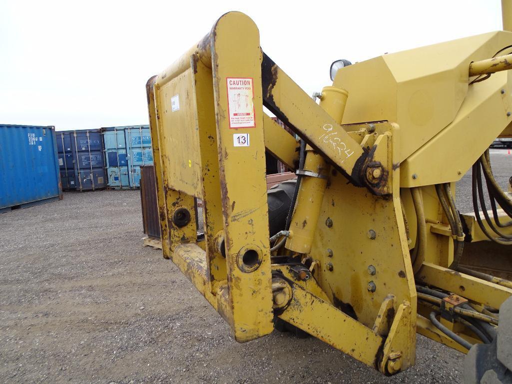 2004 Caterpillar 163H Motor Grader, Rear Ripper, 14' Moldboard, Accumulators, Rylind Front Lift