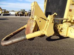 Caterpillar 637D Motor Scraper, Twin Engine, Push/ Pull, 33.25-35 Tires, S/N: 27W01379