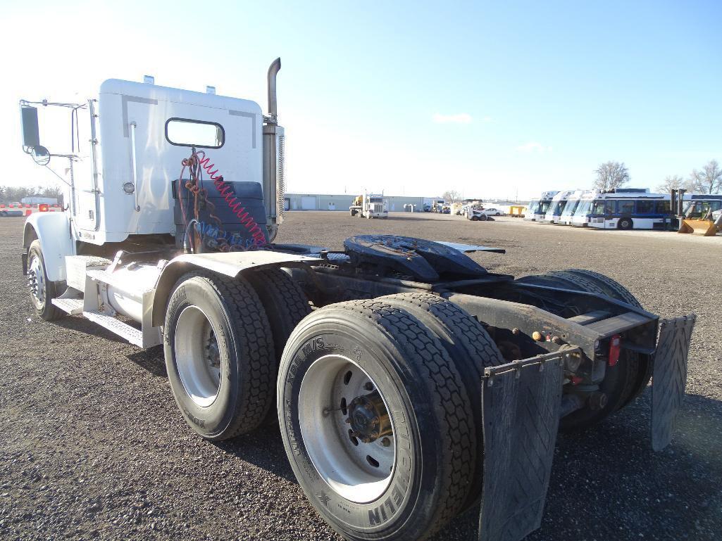 1996 FREIGHTLINER T/A Truck Tractor, Detroit Series 60 Diesel, 12.7L, Automatic, 4-Bag Air Ride