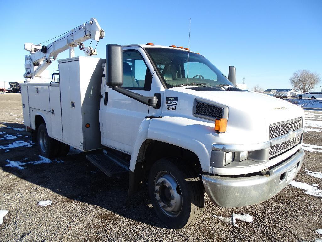 2003 CHEVROLET C4500 S/A Service Truck, Duramax Diesel, Automatic, Liftmoore 6000 LB Crane w/