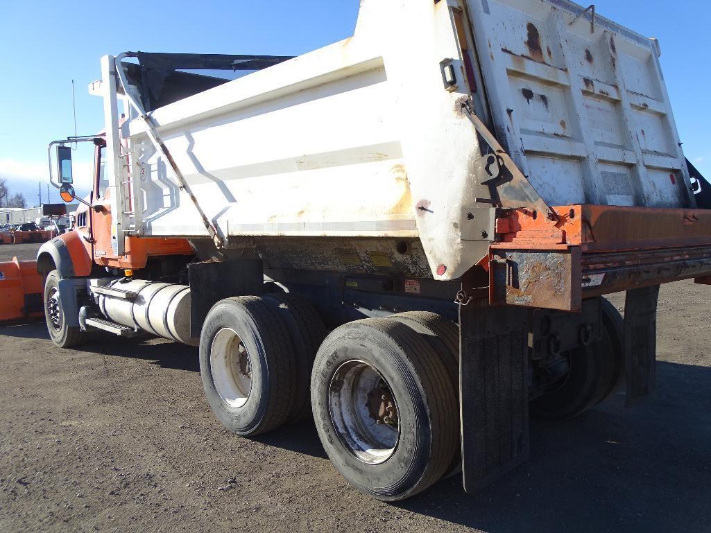 2008 MACK GU-713 T/A Dump Truck, Mack MP8 Diesel, Allison 4560 RDS Transmission, Spring Suspension,