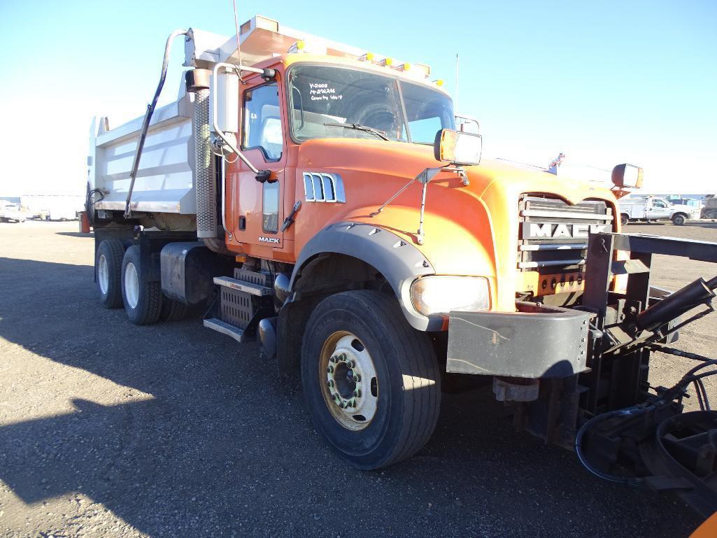 2008 MACK GU-713 T/A Dump Truck, Mack MP8 Diesel, Allison 4560 RDS Transmission, Spring Suspension,