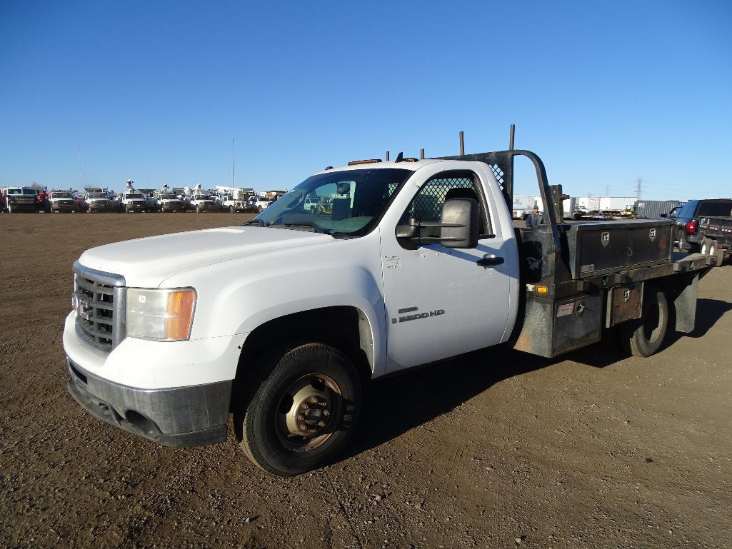 2007 GMC 3500 Heavy Duty 4x4 Flatbed Truck, Duramax Diesel, 6.6L, Allison Automatic, 11' Steel