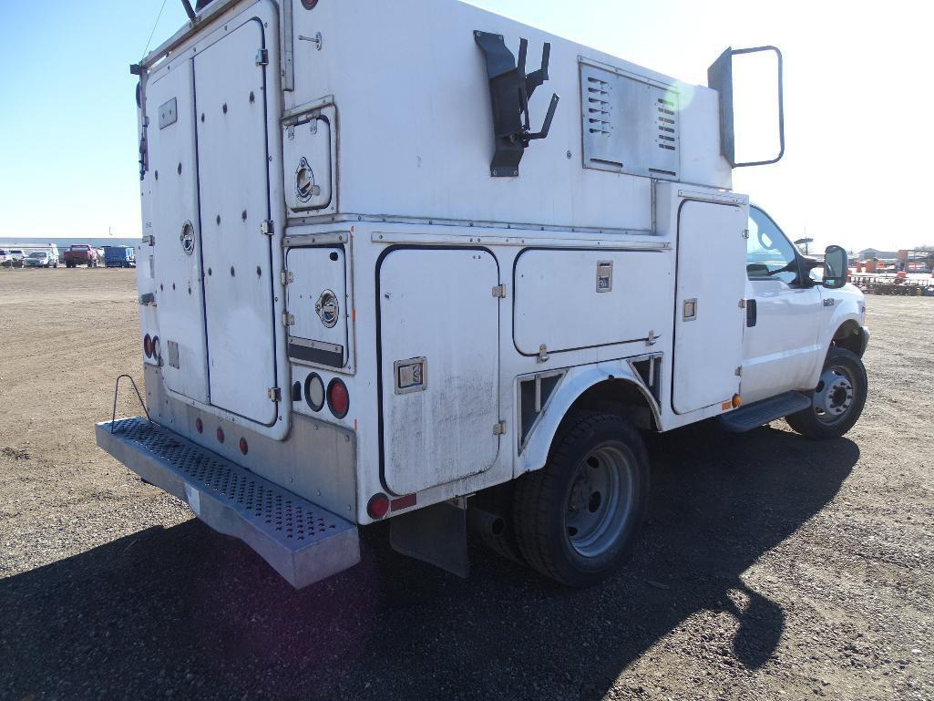 2000 FORD F450 XL Super Duty High Top Utility Truck, Triton V10, 6.8L, Automatic, 8.5' Utility Box,