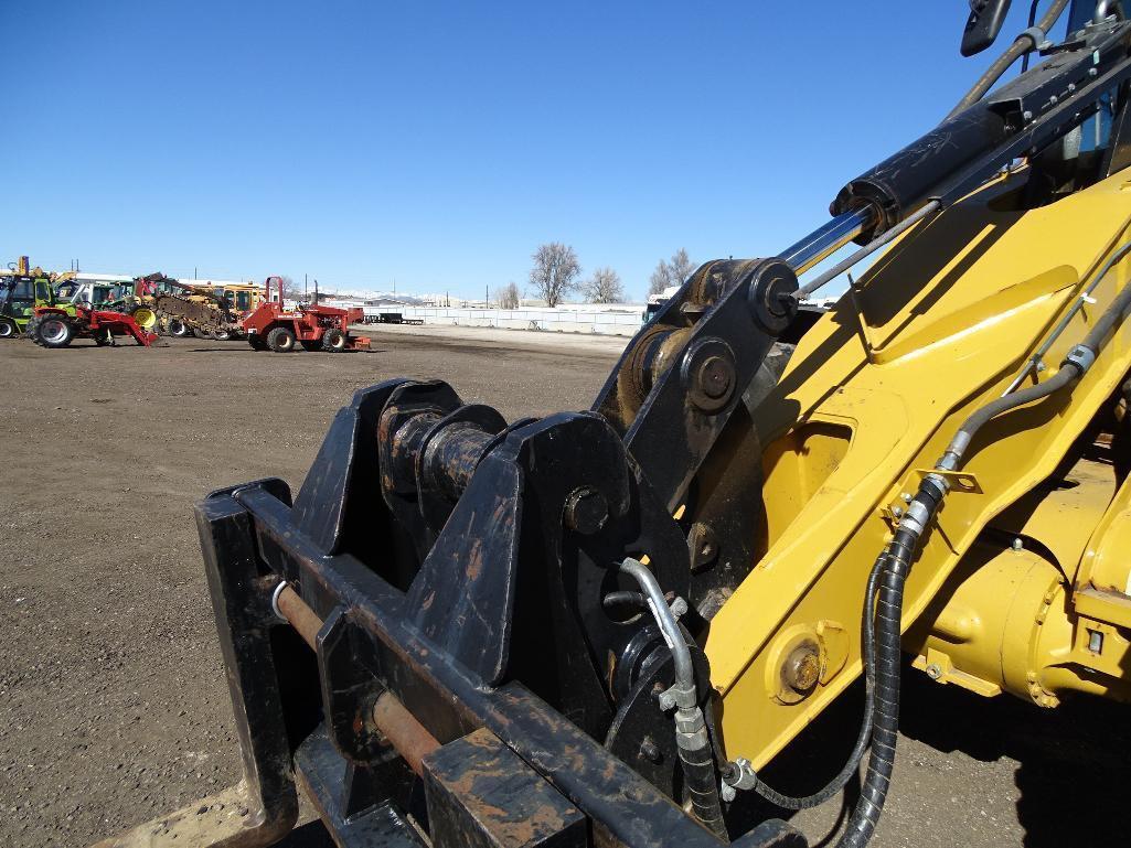 2008 Caterpillar 924H Wheel Loader, Cab w/ Heat & A/C, 8' Forks, Quick Coupler, 3rd Valve, 20.5-R25