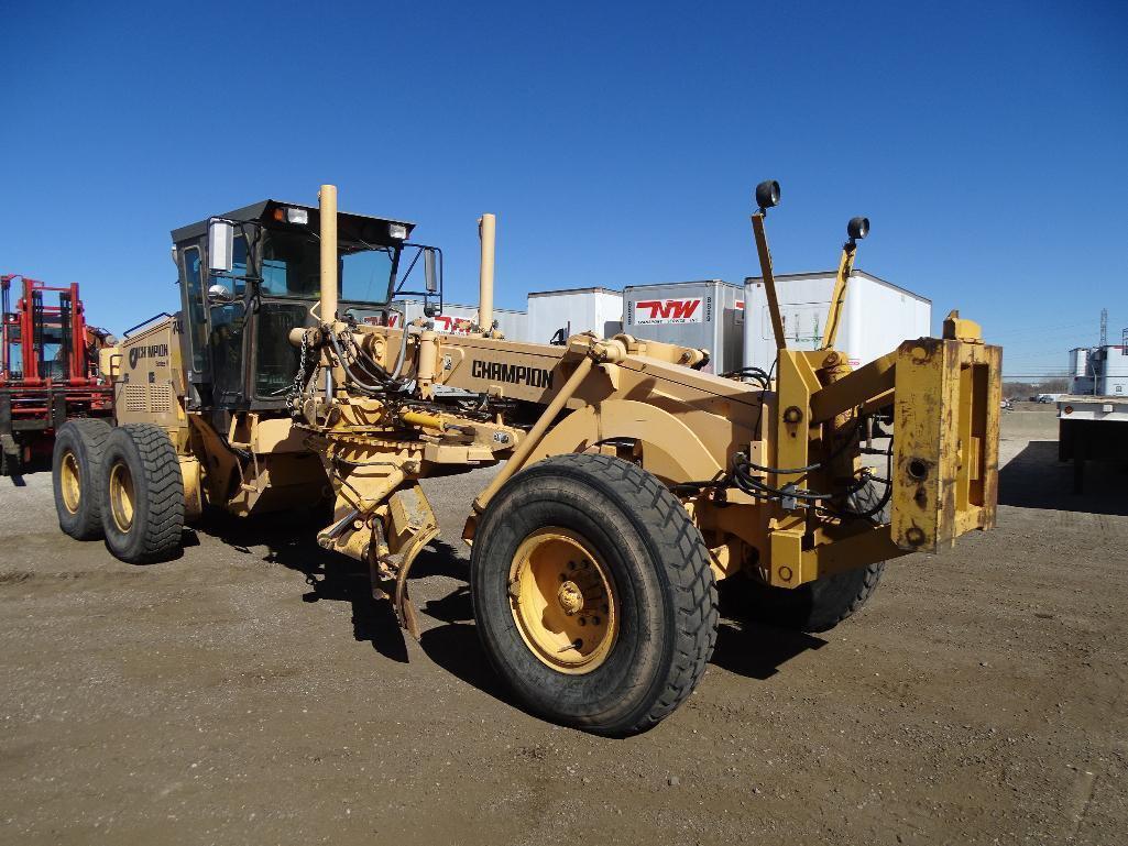 1998 Champion 740A Motor Grader, Series V, Front Lift Group, Mid Scarifier, 14' Moldboard, 14.00-R24