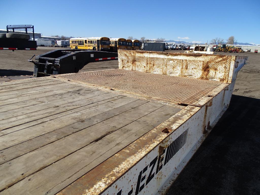 1999 TRAIL-EZE DHT7046 T/A Hydraulic Tail Trailer, 48' x 102in, 38' Lower Deck, 10' Upper Deck, Air