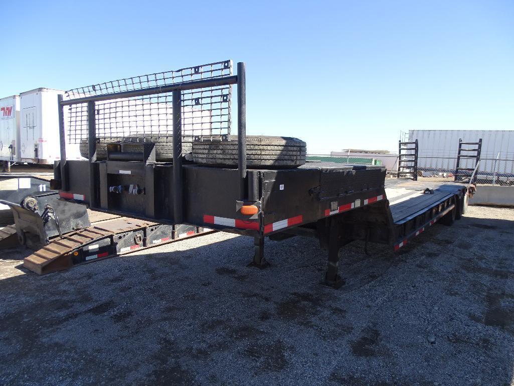 1971 ELLIOTT Tri-Axle Lowboy Trailer, 36-Ton Capacity, Spring Suspension, 30' Lower Deck, 8' Upper