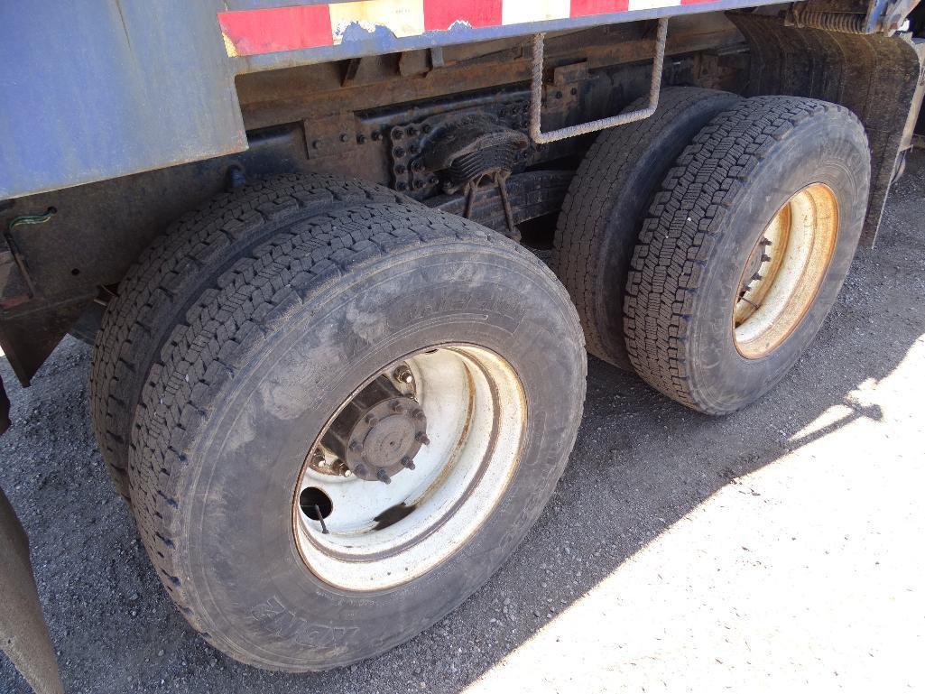 2002 FREIGHTLINER T/A Dump Truck, Cummins ISM Diesel, Automatic, Tuf-Trac Suspension, 15' Dump Box