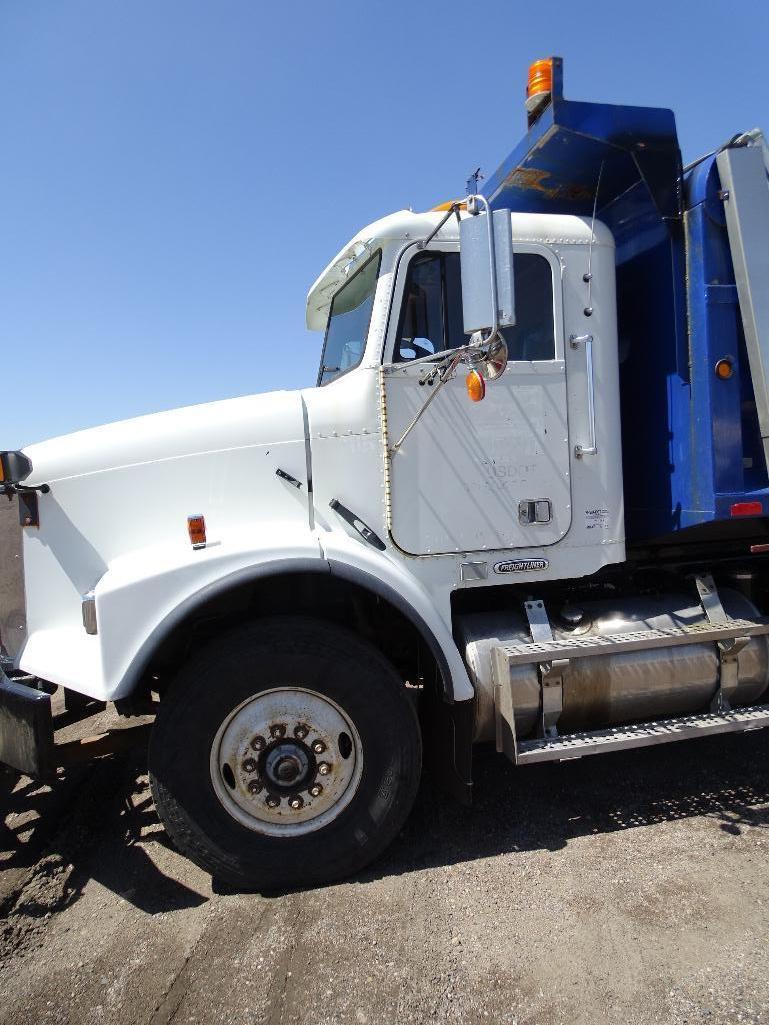 2002 FREIGHTLINER T/A Dump Truck, Cummins ISM Diesel, Automatic, Tuf-Trac Suspension, 15' Dump Box