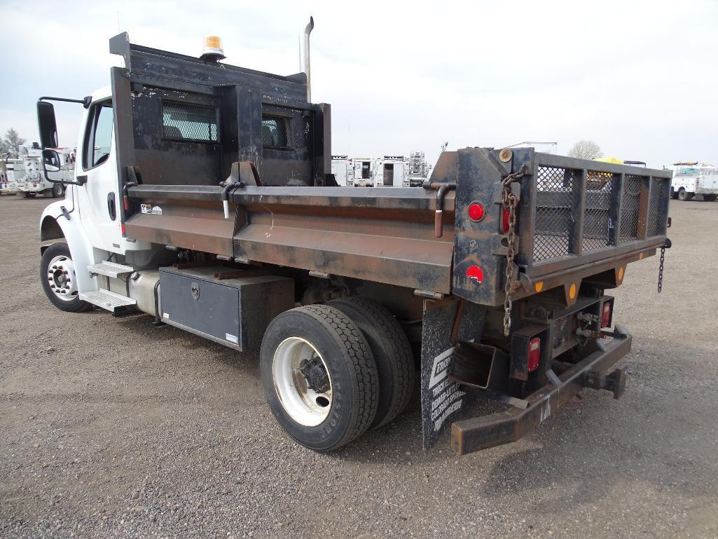 2005 FREIGHTLINER BUSINESS CLASS M2 S/A Dump Truck, Caterpillar C7 Acert, Automatic, Spring