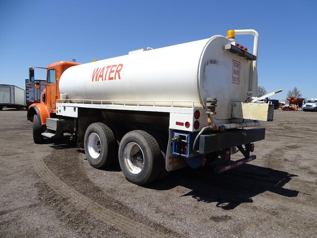 2001 FREIGHTLINER T/A Water Truck, Caterpillar C-12 Diesel, Automatic, Tuf-Trac Suspension, 3500