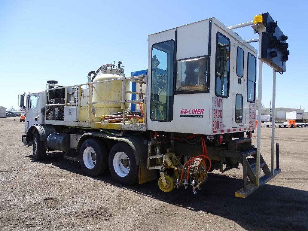 2005 MACK MR688S T/A Paint Striping Truck, Mack Diesel, Automatic, Spring Suspension, EZ-Liner