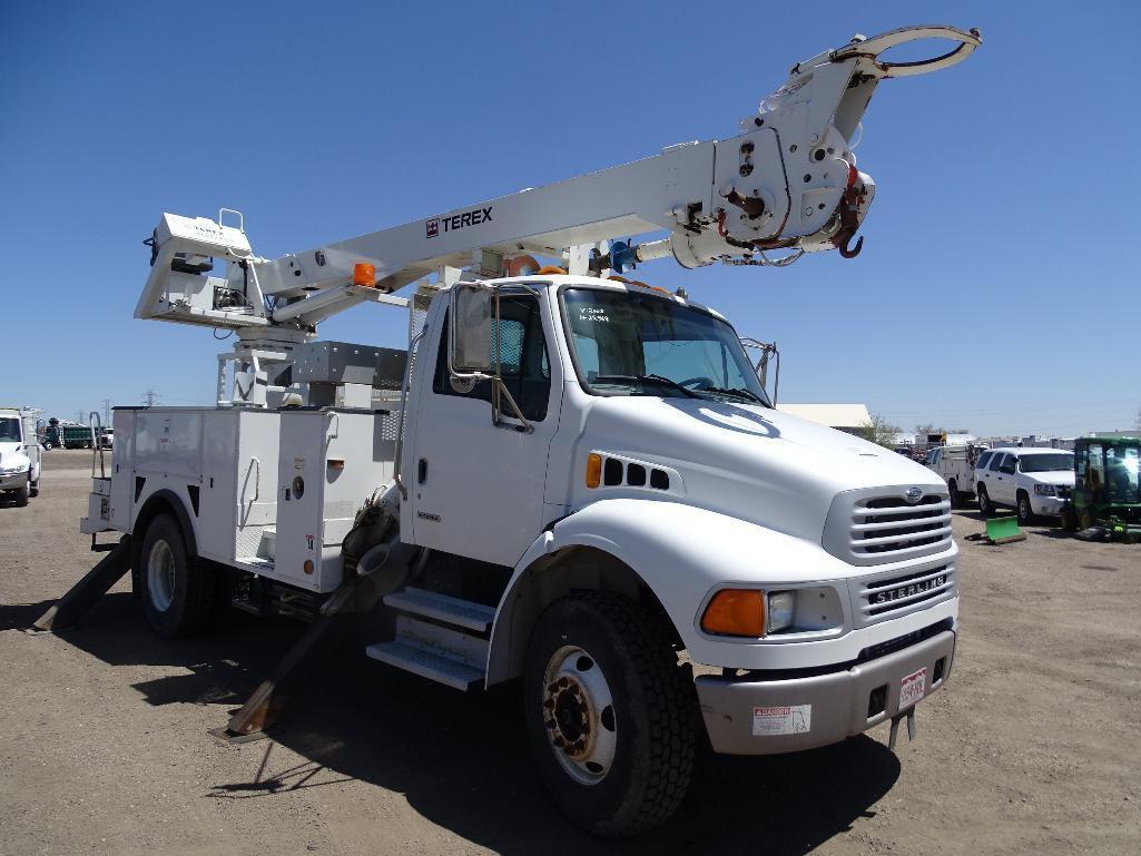 2005 STERLING ACTERRA S/A Digger Derrick Truck, Cummins 24-Valve Diesel, Automatic, Spring