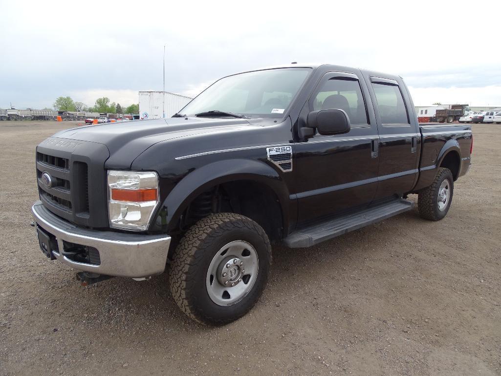 2008 FORD F250 XL Super Duty 4x4 Crew Cab Pickup, Triton V10 6.8L, Automatic (MILEAGE:97383)