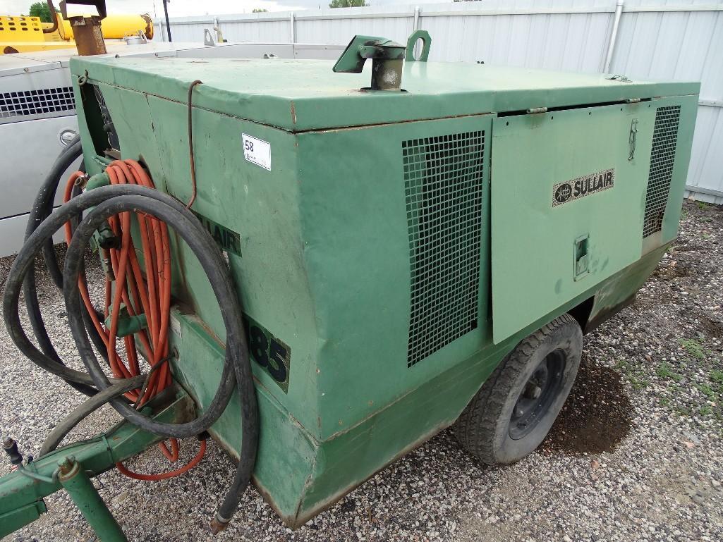 Sullair Towable Air Compressor, Model 185DPQ, 185 CFM, John Deere 4-Cylinder Diesel, Pintle Hitch,