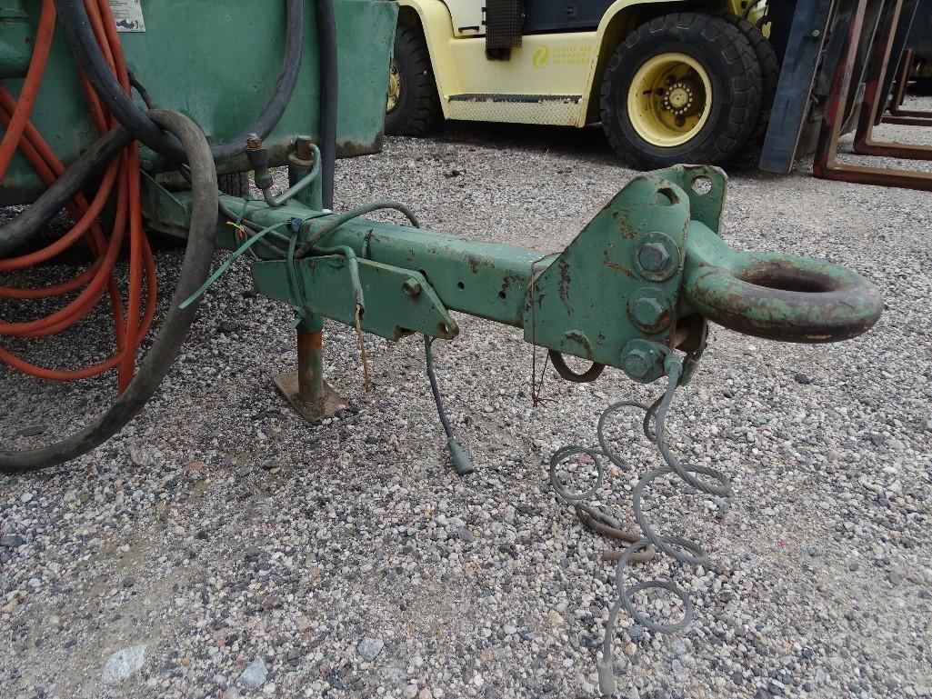 Sullair Towable Air Compressor, Model 185DPQ, 185 CFM, John Deere 4-Cylinder Diesel, Pintle Hitch,