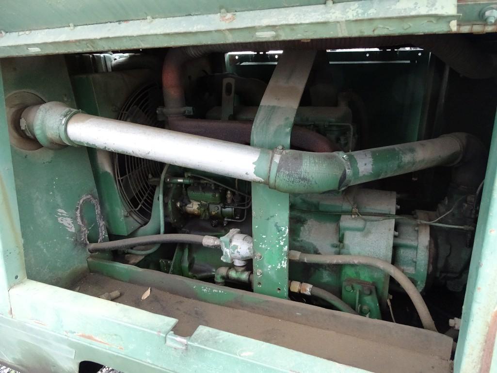 Sullair Towable Air Compressor, Model 185DPQ, 185 CFM, John Deere 4-Cylinder Diesel, Pintle Hitch,