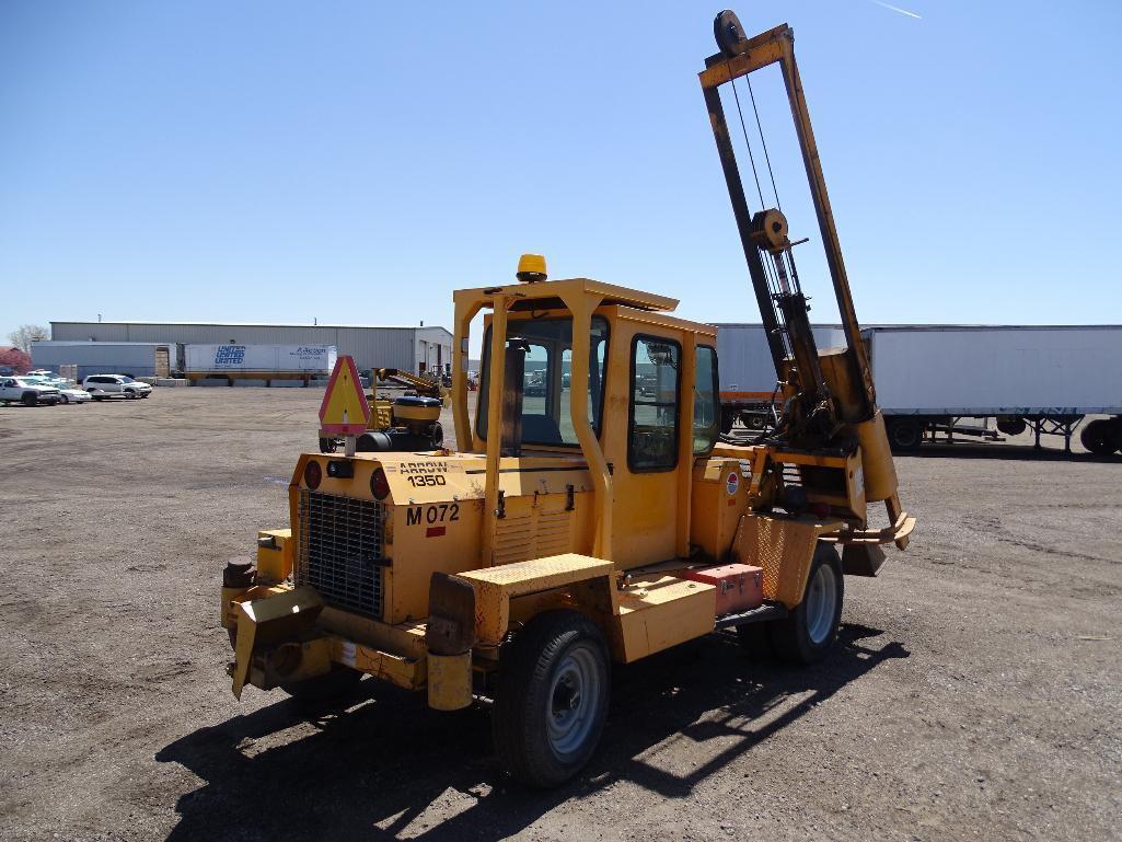 Arrow 1350 Mobile Hammer, Enclosed Cab, Diesel, Extra Breaking Tools, Municipality Unit, Hour Meter