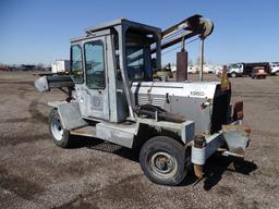 Arrow 1350 Mobile Hammer, Enclosed Cab, Diesel, Extra Breaking Tools, Municipality Unit, Hour Meter