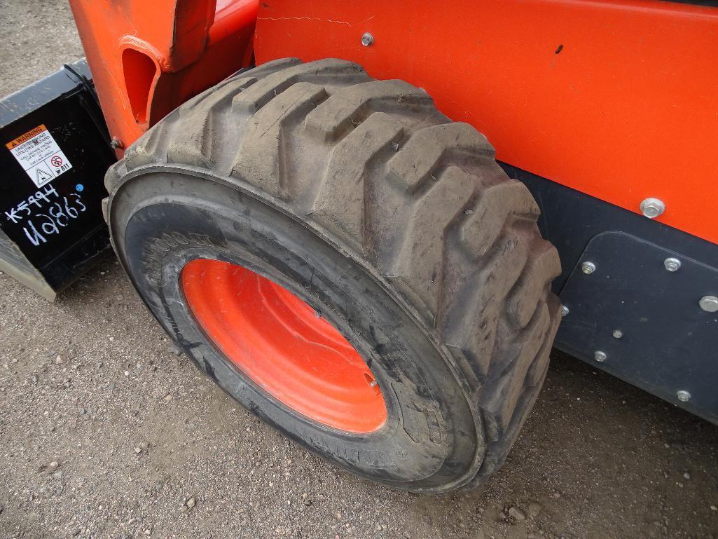 2016 Kubota SSV75HRC Skid Steer Loader, Enclosed Cab w/ Heat & A/C, 2-Speed, Auxiliary & High Flow