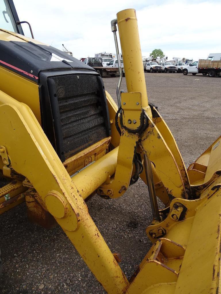 2004 Caterpillar 420D 4WD Loader/ Backhoe, Extendahoe, Auxiliary Hydraulics, EROPS, A/C, 24in Hoe