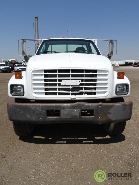 2000 GMC C7500 S/A Lube Truck, Caterpillar 3126 Diesel, 6-Speed Transmission, Maintainer Bed, 33,000