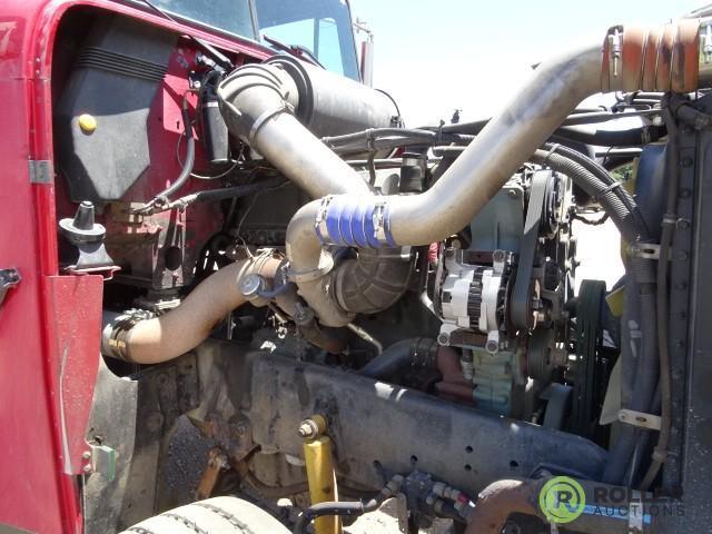 2001 FREIGHTLINER T/A Truck Tractor, Detroit Series 60 Diesel, 12.7L, 13-Speed Transmission, 4-Bag