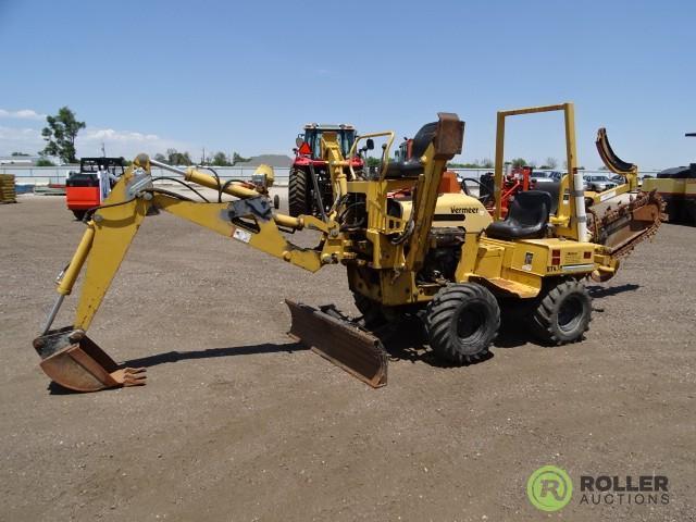 2004 Vermeer RT450 Ride-On Trencher, w/ Backhoe Attachment, Crumber, Offset Boom, 54in Backfill