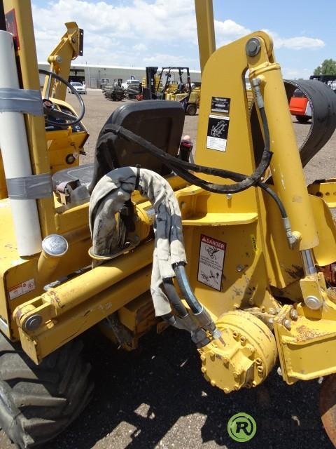 2004 Vermeer RT450 Ride-On Trencher, w/ Backhoe Attachment, Crumber, Offset Boom, 54in Backfill