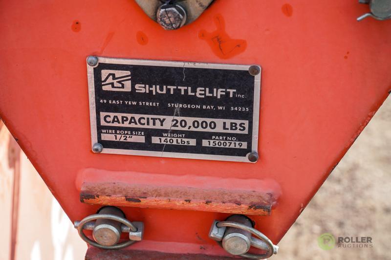 Shuttlelift 3330F Carrydeck Crane, 17,000 LB Capacity, 3-Section Boom 360 Degree Rotation, Enclosed